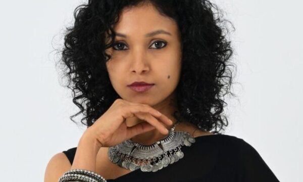 Daisy international model in Bahrain
